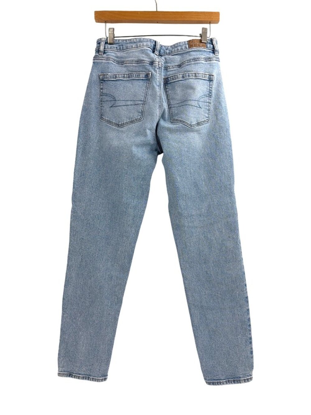 American Eagle Womens Mom Jeans Size 4 Light Wash High Rise Straight Fit Coastal - Picture 2 of 10